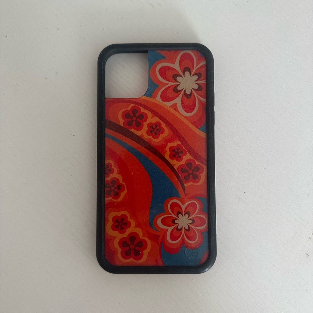 Floral Pattern Phone Case - Red and Black